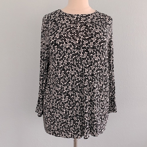 J Jill Wearever Multi Print Cape Back Tunic - Picture 5 of 14